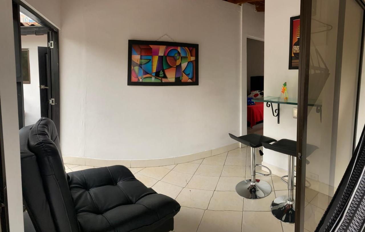 Cozy Apartment In The Poblado San Lucas Medellin Exterior photo
