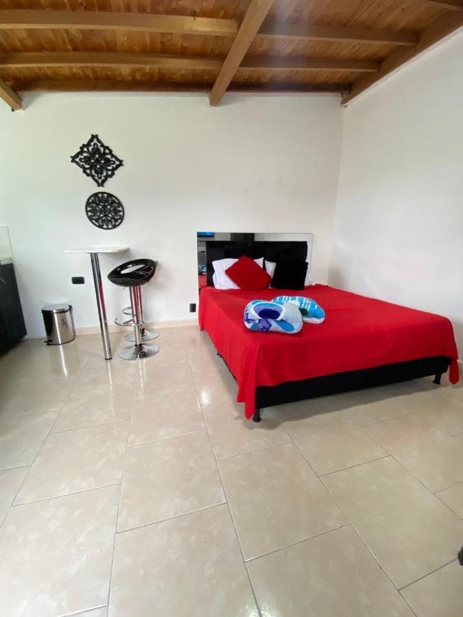 Cozy Apartment In The Poblado San Lucas Medellin Exterior photo